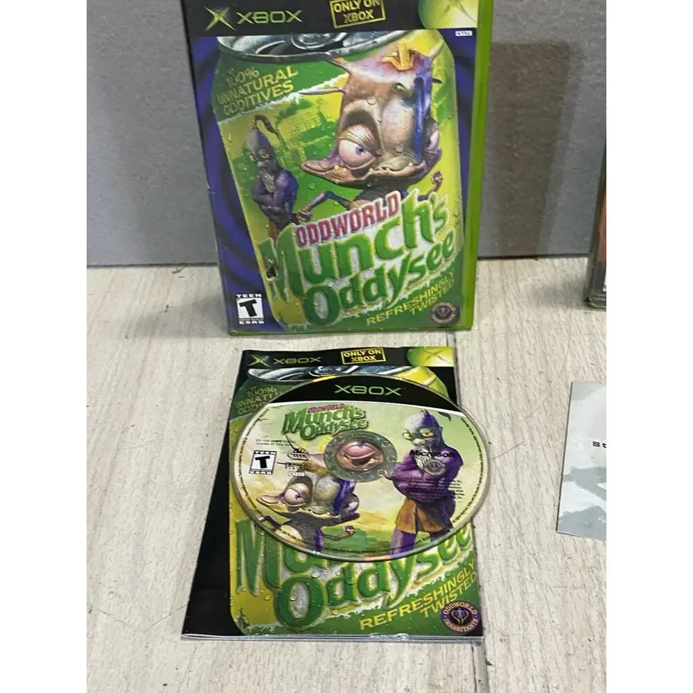 Halo 2 (Xbox, 2004) Complete with manual & Oddworld Munch’s Oddysee